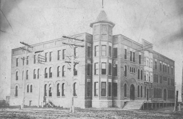 stockyards exchange bank 1.jpg